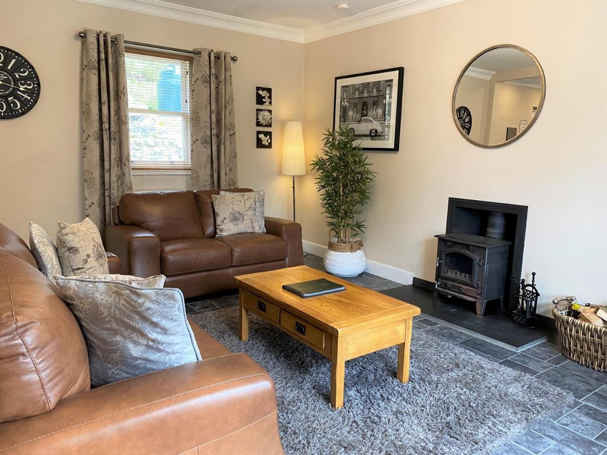 Cherry Blossom Cottage Cupar Exterior photo