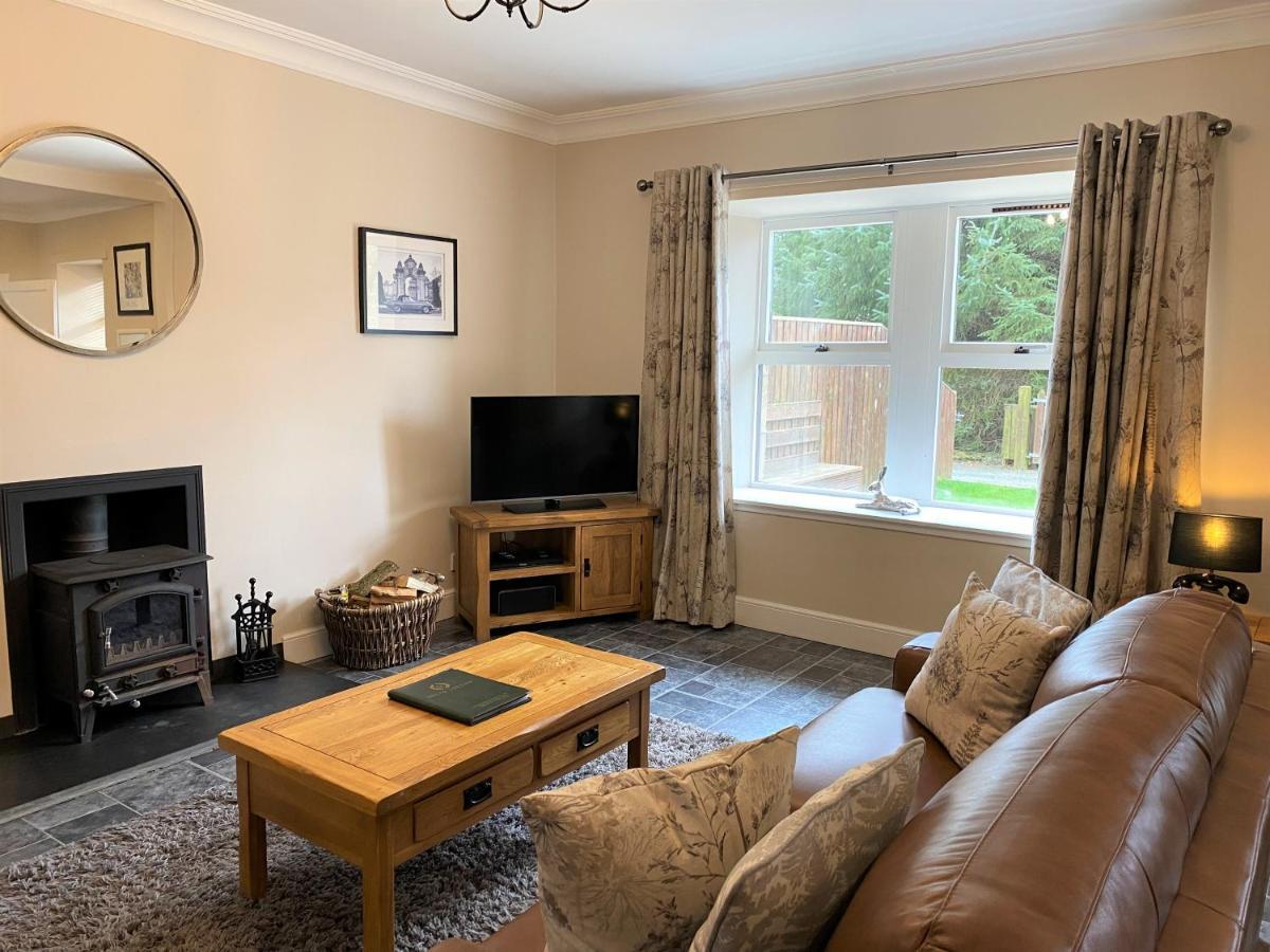 Cherry Blossom Cottage Cupar Exterior photo